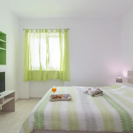 Modern Old Town - * Zadar