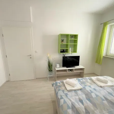 דירה Modern Old Town -