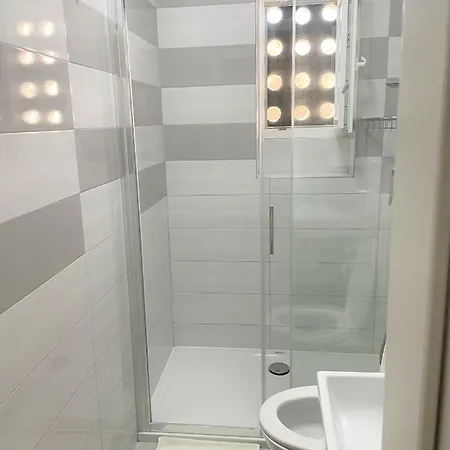 Modern Old Town - Appartamento *